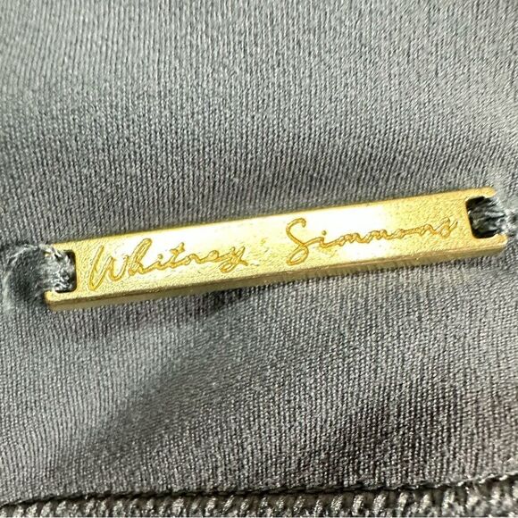 EUC Gymshark x Whitney Simmons Women’s Gray Athletic Workout Leggings - Size XS - Picture 3 of 6